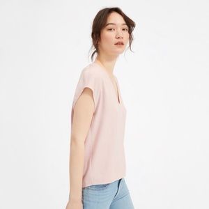 Everlane Rose Japanese GoWeave V-Neck Tee, 4